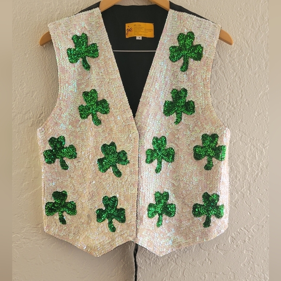 JC Sequins Shamrock, Fighting Irish, 4 Leaf Clover Vest Size Medium - Picture 1 of 6